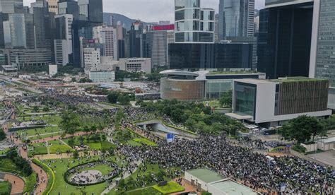 ‘Hong Kong Reddit’: how leaderless extradition protests took a .
